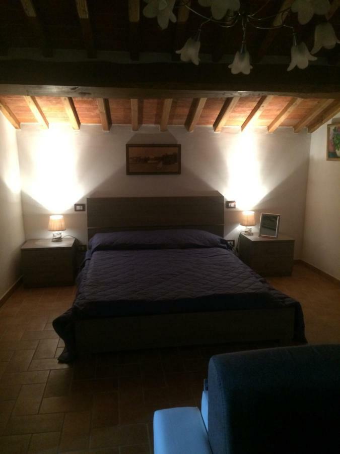Mansarda Degli Ulivi Apartment Rigomagno Ngoại thất bức ảnh